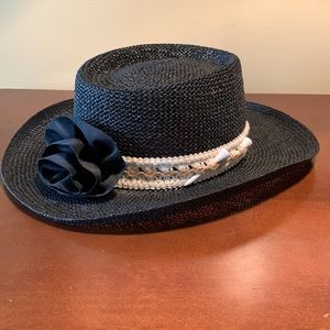 90s Cottagecore hat in perfect condition!